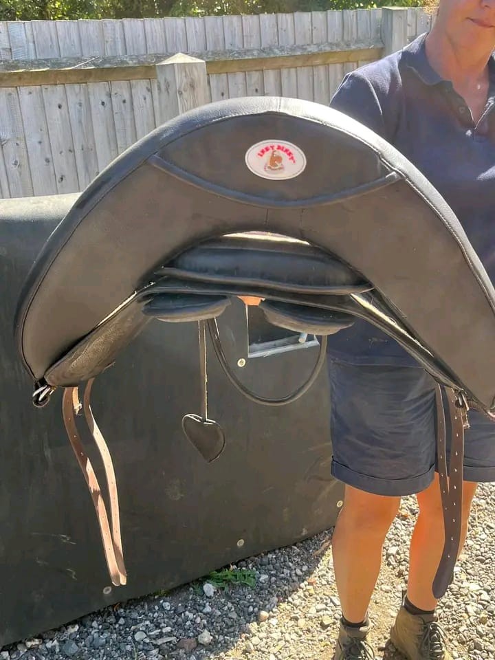 Inky Dinky saddle photo 3